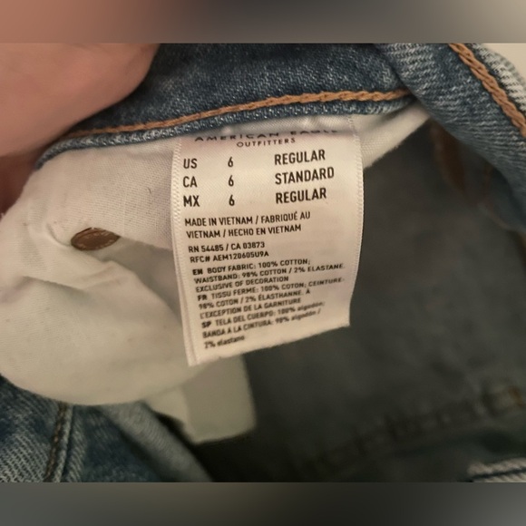 American Eagle Bootcut Jeans - Picture 3 of 3